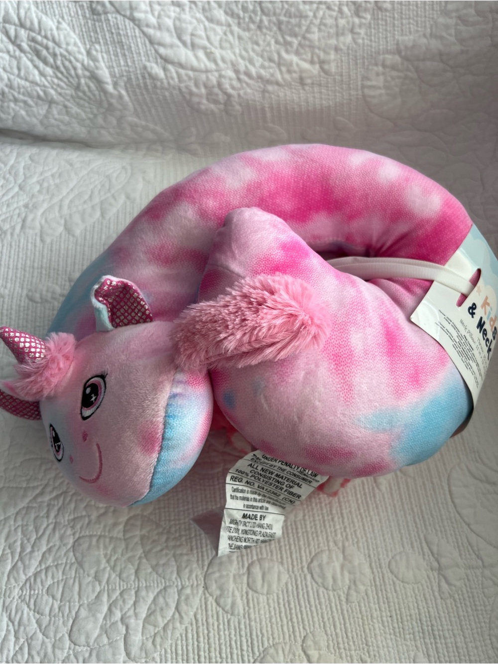 Comfort Bay Kids Unicorn Hearts Tie-Dye Throw & Neck Pillow Set 35 x 50, Wash